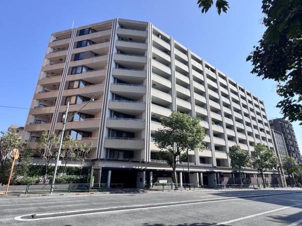 中古マンション 新宿区大京町 都営大江戸線国立競技場駅 1億3,500万円