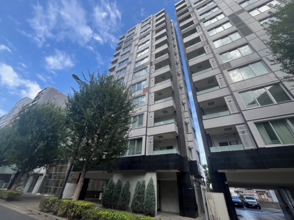 中古マンション 東京都新宿区北新宿1丁目 丸の内線西新宿駅 1億800万円