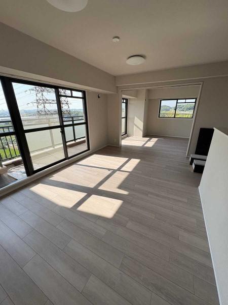 中古マンション 大阪府高槻市塚原3丁目 JR東海道本線(米原〜神戸)摂津富田駅 2,680万円