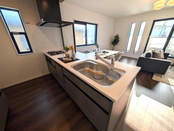 新築戸建 神戸市灘区篠原北町4丁目 阪急神戸線六甲駅 6,980万円