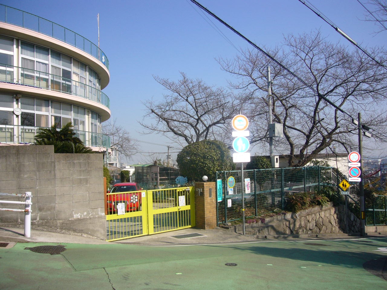 新築戸建 神戸市灘区篠原北町4丁目 阪急神戸線六甲駅 6,980万円
