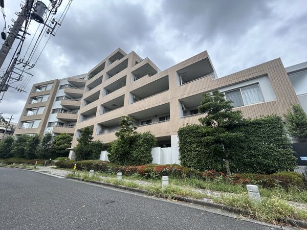 中古マンション 東京都葛飾区亀有２丁目 千代田常磐線亀有駅 5,990万円