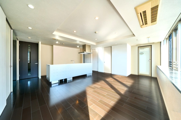 中古マンション 東京都渋谷区恵比寿３丁目 JR山手線恵比寿駅 3億2,800万円