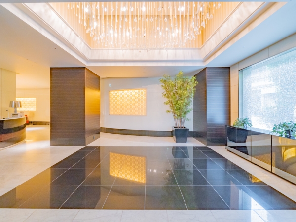 中古マンション 東京都品川区上大崎４丁目 JR山手線目黒駅 2億4,800万円