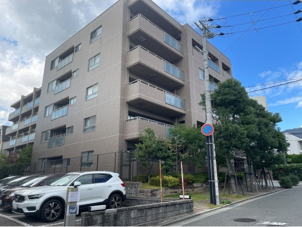 中古マンション 兵庫県芦屋市清水町 JR東海道本線（米原〜神戸）甲南山手駅 6,780万円