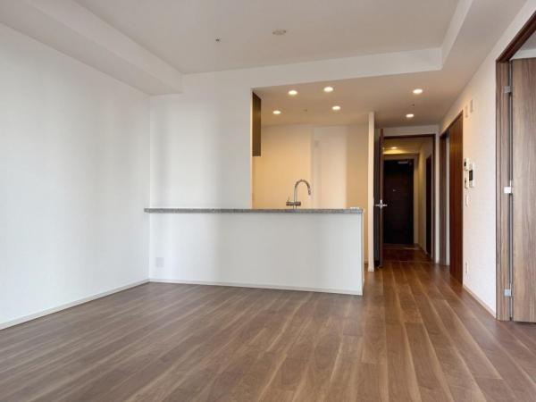 中古マンション 新宿区西新宿５丁目 都営大江戸線西新宿五丁目駅 1億4,500万円