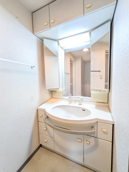 エヴァーグリーン瑞江３ 外観写真