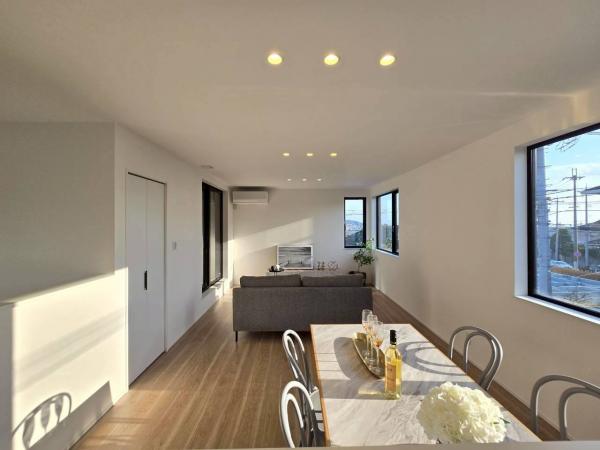 新築戸建 神戸市垂水区小束山２丁目 神戸市営地下鉄西神山手線総合運動公園駅 4,480万円