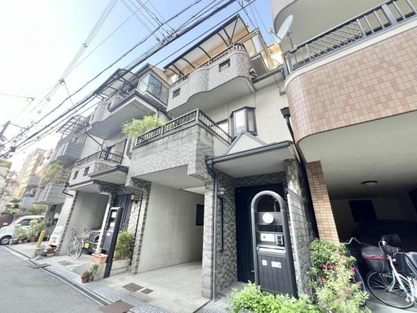 中古戸建 大阪市福島区福島３丁目 JR東西線新福島駅 9,800万円