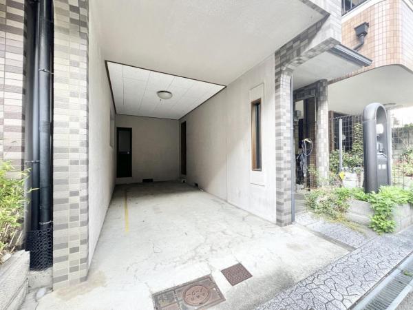 福島区福島３丁目中古戸建 駐車場