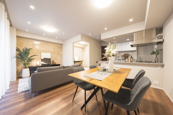 中古マンション 東京都世田谷区駒沢２丁目 東急田園都市線駒沢大学駅 1億5,680万円