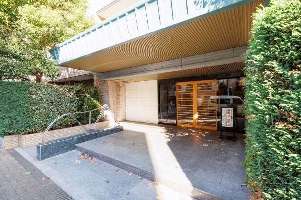 中古マンション 東京都世田谷区弦巻１丁目 東急田園都市線桜新町駅 1億880万円