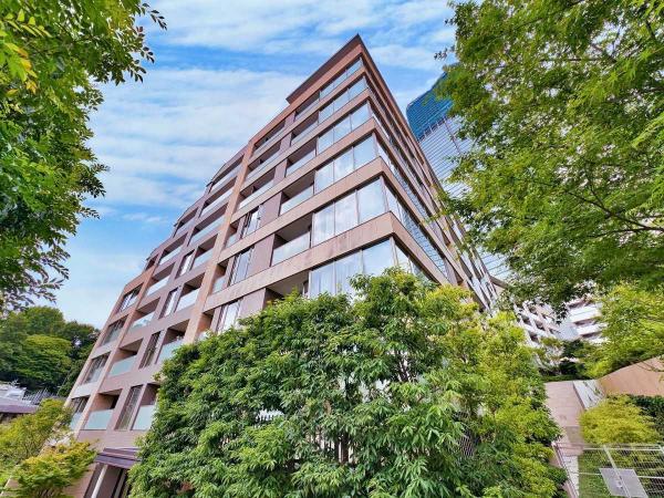 中古マンション 東京都港区麻布狸穴町 南北線麻布十番駅 3億5,800万円