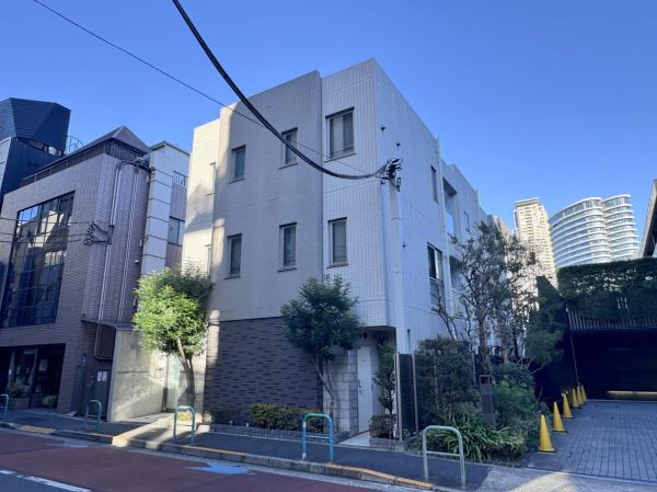 中古マンション 港区南青山２丁目 銀座線外苑前駅 1億1,900万円