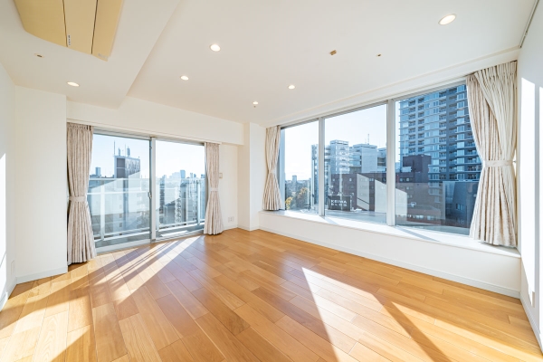 中古マンション 東京都新宿区四谷４丁目 丸の内線四谷三丁目駅 1億6,300万円