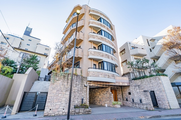 中古マンション 東京都渋谷区松濤１丁目 京王井の頭線神泉駅 8,198万円