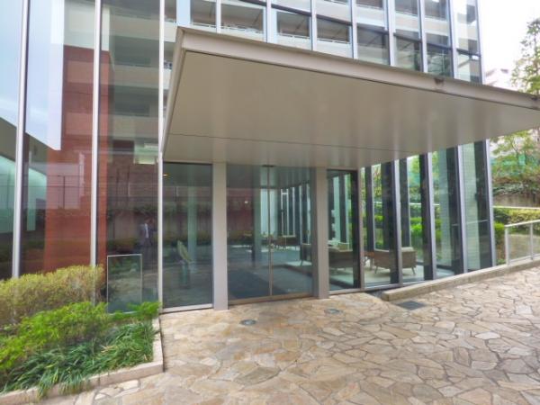 中古マンション 神戸市中央区中山手通３丁目 JR東海道本線（米原〜神戸）元町駅 1億4,000万円