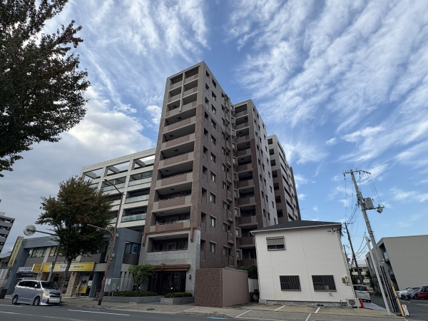 中古マンション 大阪府吹田市泉町３丁目 阪急千里線吹田駅 3,150万円