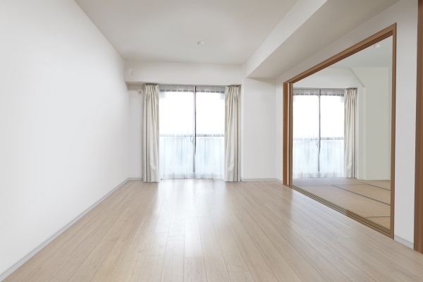 中古マンション 東京都狛江市東和泉１丁目 小田急線狛江駅 5,480万円