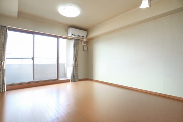 中古マンション 兵庫県西宮市学文殿町２丁目 阪神本線鳴尾駅 5,580万円