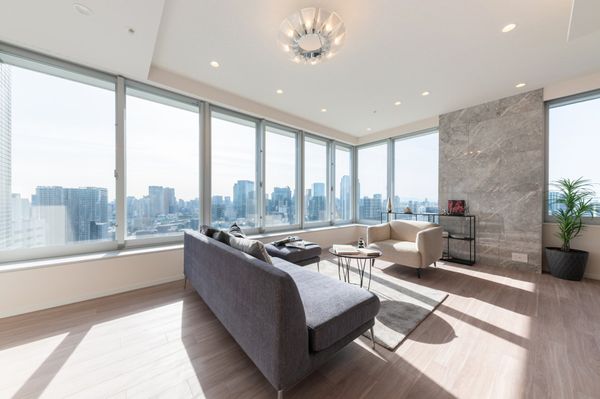 中古マンション 東京都港区芝１丁目 JR山手線浜松町駅 3億5,980万円