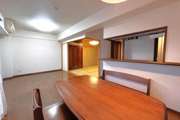 中古マンション 豊中市西泉丘３丁目1-1 北大阪急行南北線緑地公園駅 2,580万円