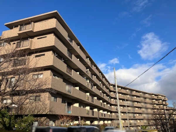 中古マンション 大阪府吹田市千里山虹が丘 阪急千里線千里山駅 5,980万円