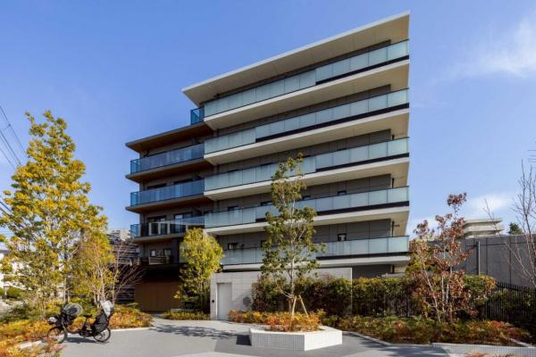 中古マンション 大阪府吹田市片山町２丁目 JR東海道本線（米原〜神戸）吹田駅 8,190万円