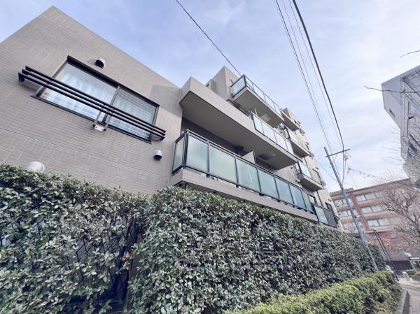 中古マンション 新宿区西早稲田２丁目 東西線早稲田駅 1億180万円