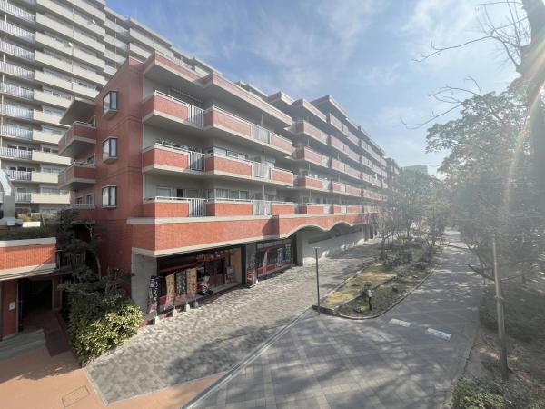 中古マンション 神戸市中央区港島中町３丁目 神戸新交通ポートアイランド線みなとじま駅 2,250万円