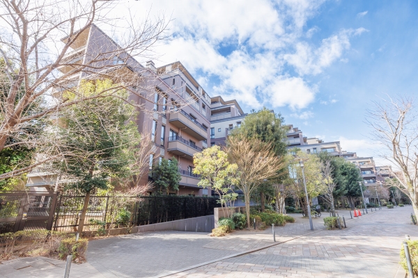 中古マンション 東京都調布市富士見町３丁目 京王競馬場線調布駅 6,880万円