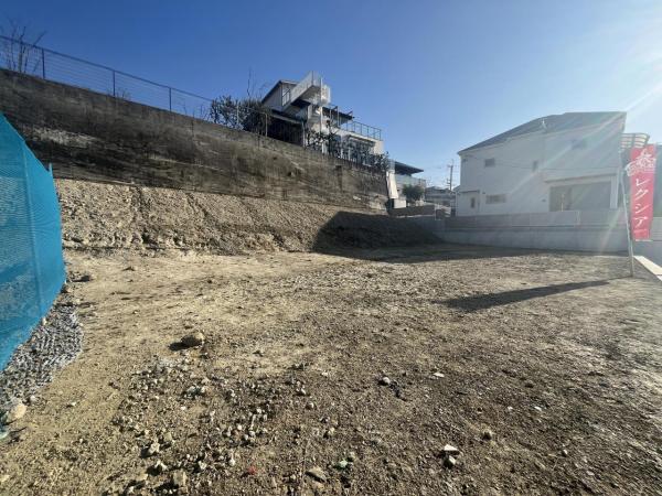 土地 茨木市北春日丘４丁目 大阪モノレール彩都線阪大病院前駅 3,380万円