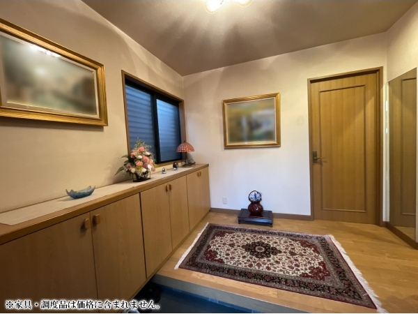 中古戸建 東京都世田谷区弦巻１丁目 東急世田谷線世田谷駅 2億4,800万円