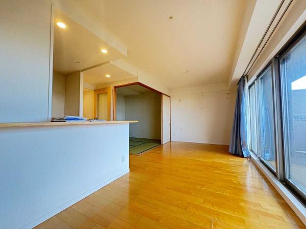 中古マンション 兵庫県神戸市東灘区向洋町中５丁目 神戸新交通六甲アイランド線アイランド北口駅 3,180万円