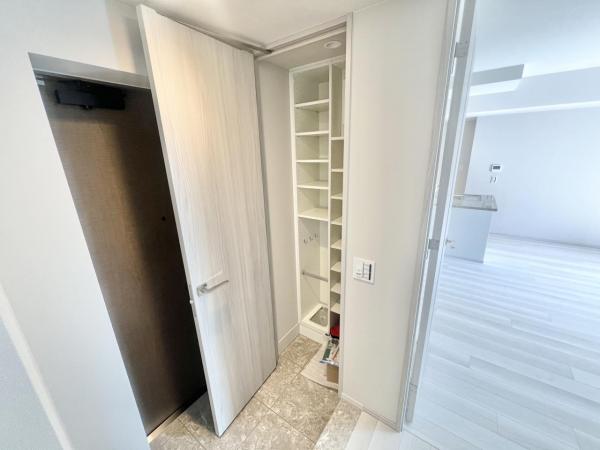 ザ・パークハウス大阪梅田タワー 玄関