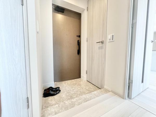 ザ・パークハウス大阪梅田タワー 玄関