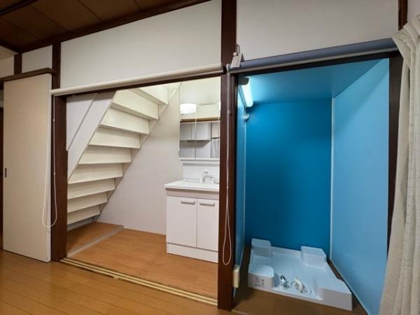 中古戸建 新宿区新宿7丁目 都営大江戸線若松河田駅 2,980万円