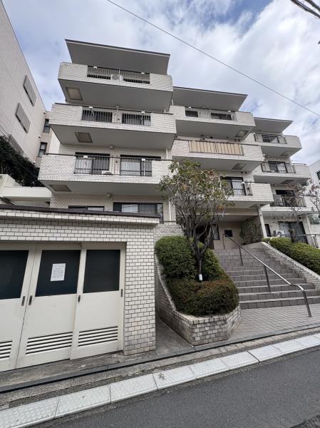 中古マンション 渋谷区初台2丁目 京王線初台駅 5,180万円