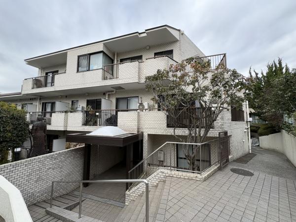 中古マンション 渋谷区初台２丁目 京王線初台駅 5,180万円