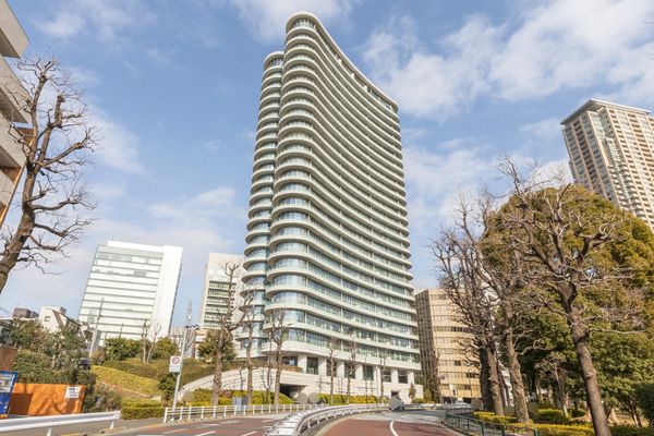 中古マンション 東京都港区南青山2丁目 銀座線青山一丁目駅 5億1,800万円