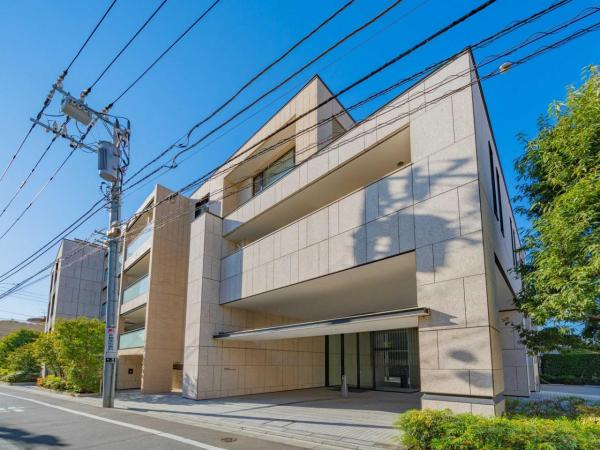 中古マンション 東京都港区高輪４丁目 JR山手線品川駅 3億2,800万円
