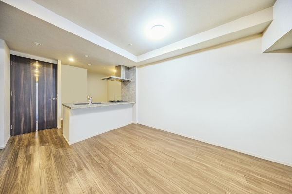 中古マンション 大阪府吹田市広芝町 大阪メトロ御堂筋線江坂駅 4,880万円