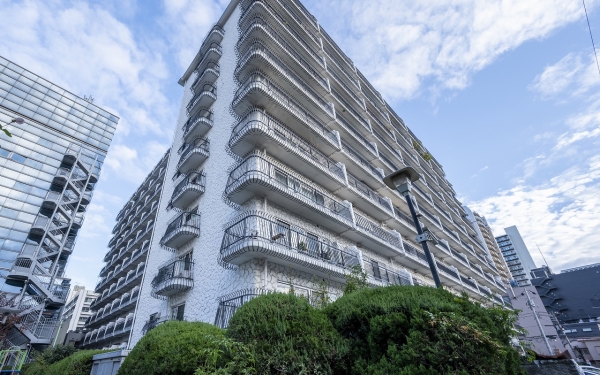 中古マンション 東京都品川区上大崎３丁目 JR山手線目黒駅 5,380万円