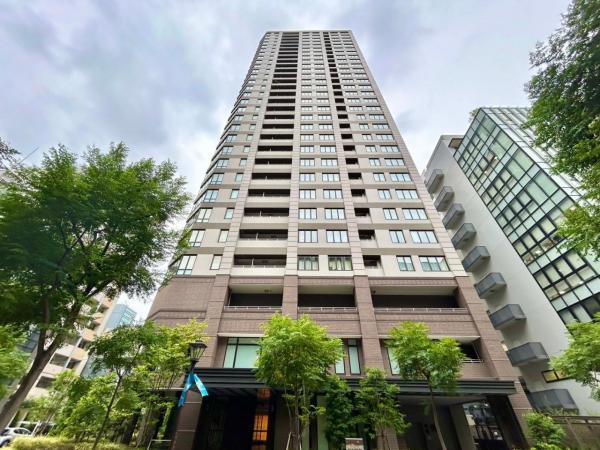 中古マンション 大阪市中央区瓦町３丁目 大阪メトロ御堂筋線本町駅 8,990万円