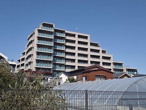 中古マンション 世田谷区粕谷１丁目 京王線千歳烏山駅 1億480万円