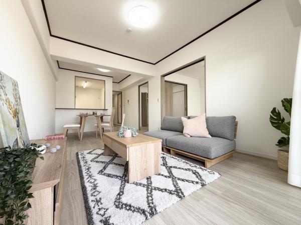 中古マンション 吹田市春日2丁目 北大阪急行南北線緑地公園駅 3,049万円