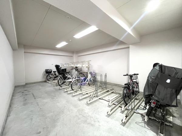 ロータリーパレス春日文京 駐輪場