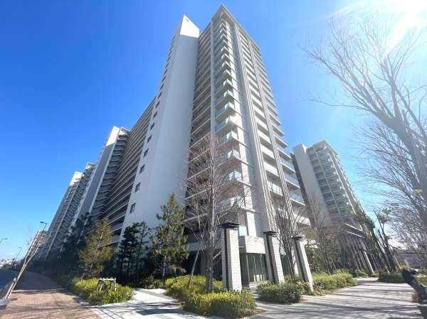 中古マンション 大阪府摂津市千里丘新町 JR東海道本線（米原〜神戸）岸辺駅 6,480万円