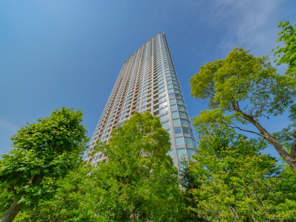 中古マンション 東京都港区赤坂４丁目 千代田線赤坂駅 3億9,800万円