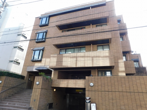 中古マンション 東京都新宿区四谷坂町 都営新宿線曙橋駅 5億円